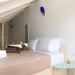 Belles Maisons - Nektarios Agios Nikolaos (Mani)