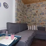 Belles Maisons - Nektarios Feriehus Agios Nikolaos (Mani)
