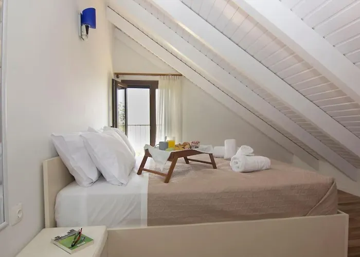 Belles Maisons - Nektarios Casa de Férias