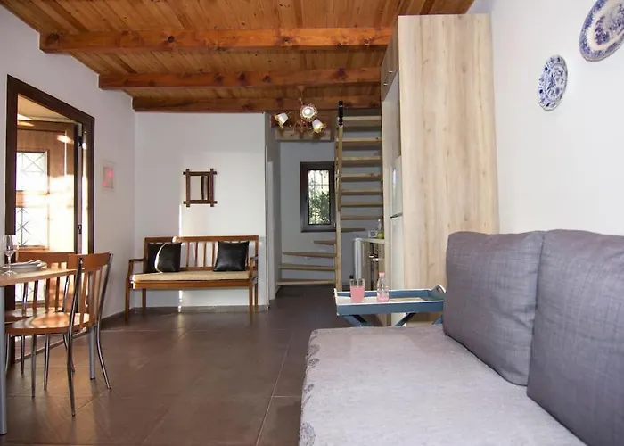 Belles Maisons - Nektarios Casa de Férias *