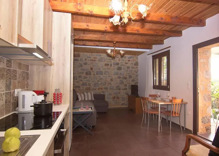 Belles Maisons - Nektarios Casa de Férias Agios Nikolaos (Mani)